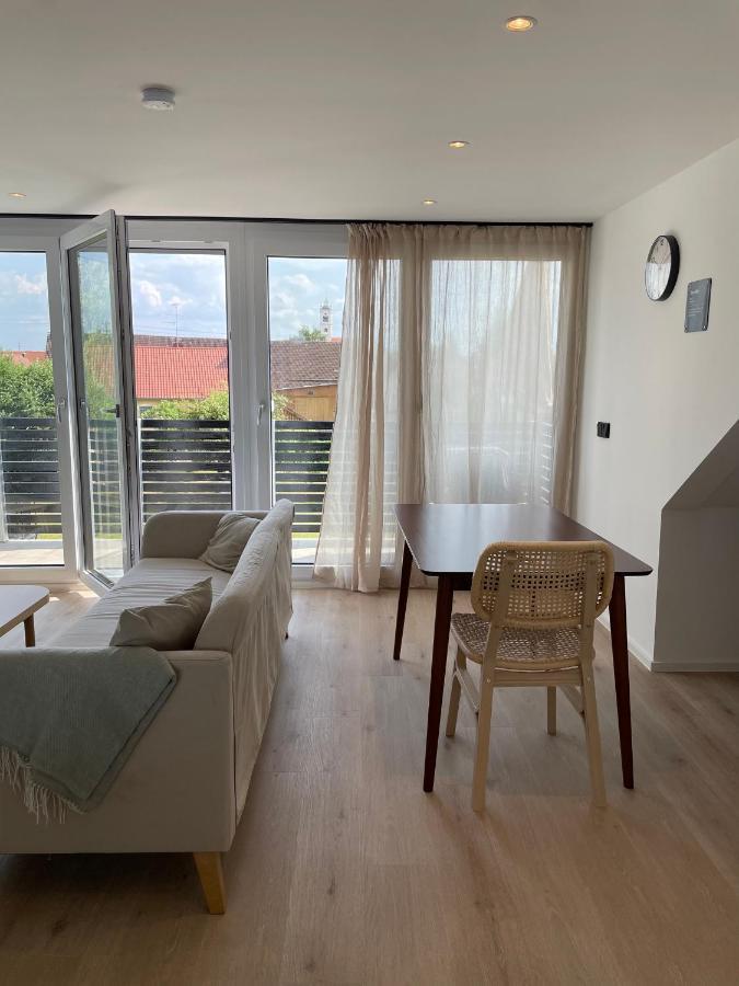 Roemer Apartment Und Zimmer Turkheim Eksteriør billede